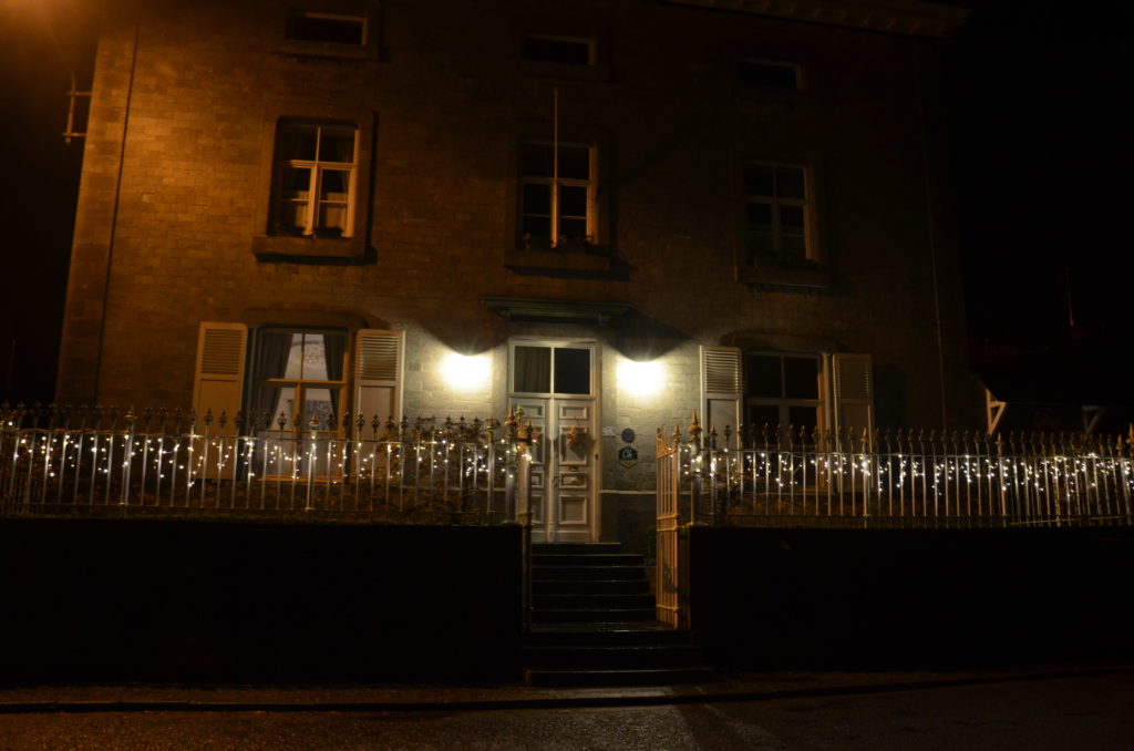 la maison du meunier illuminée a la marche gourmande