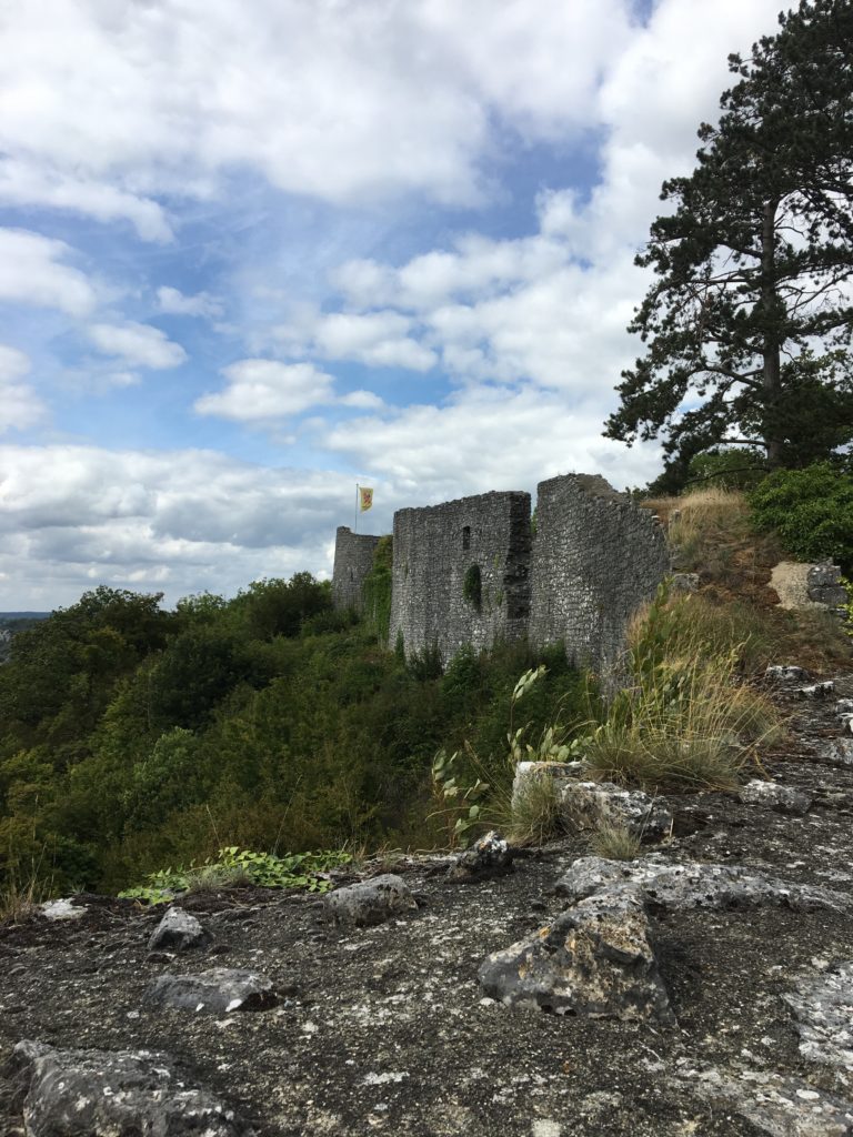 les murailles du site de poilvache